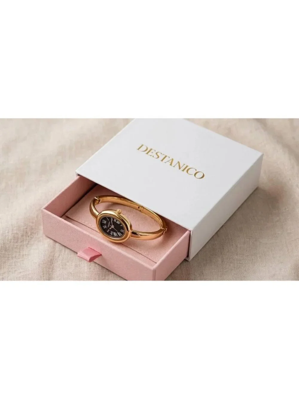N/A elegant bangle